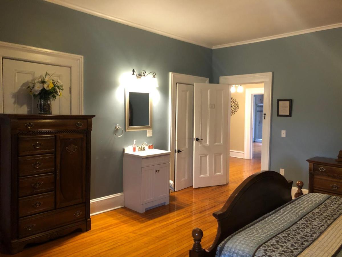 Cook Mansion Bed & Breakfast Montour Falls Ngoại thất bức ảnh