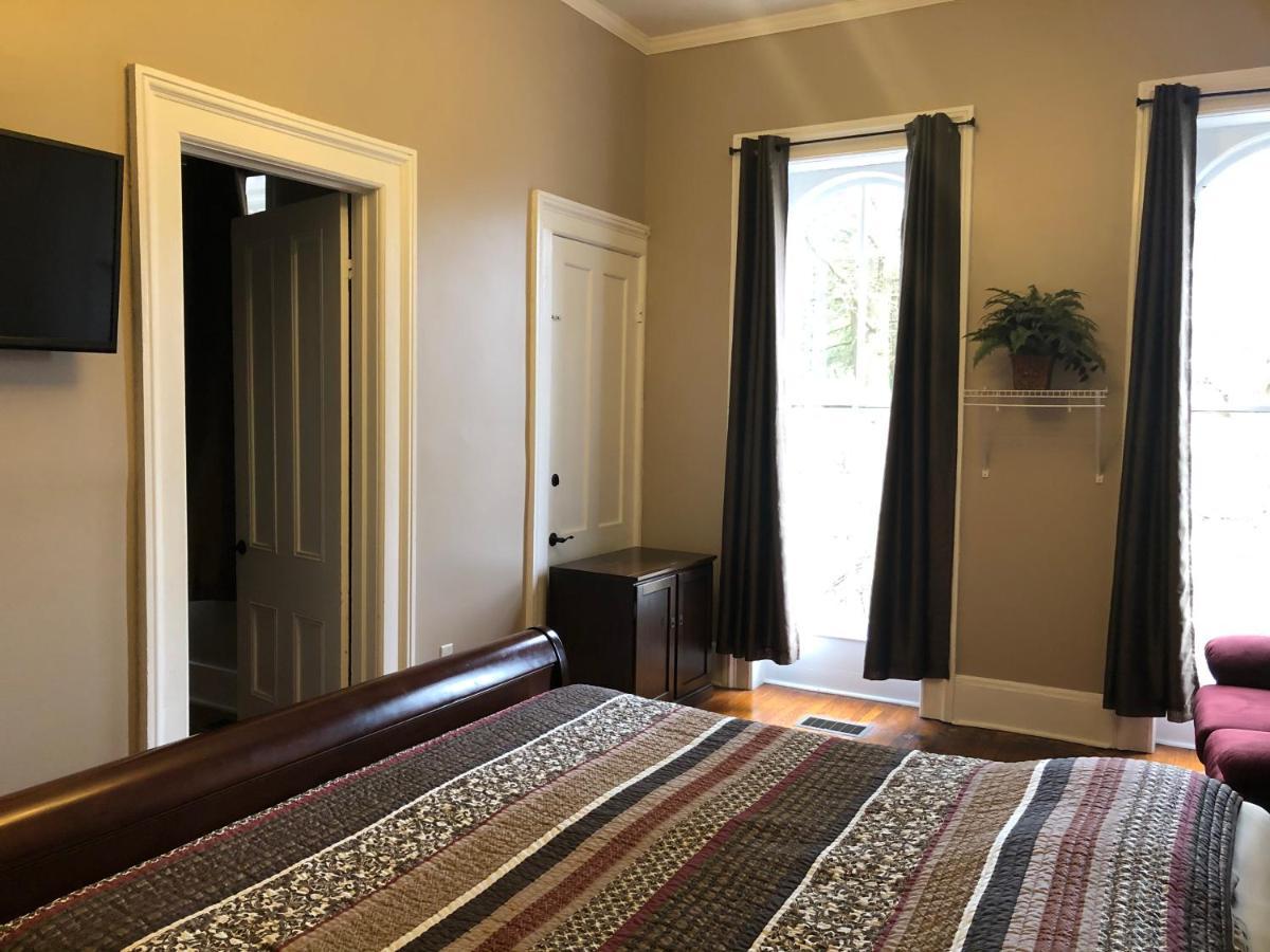Cook Mansion Bed & Breakfast Montour Falls Ngoại thất bức ảnh
